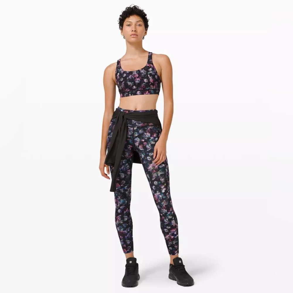 Lululemon Energy Bra Womens 6 Sports Bra Medium Support B D Cups Luxtreme Floral - Picture 4 of 6